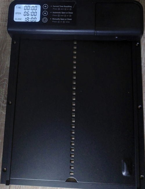 Automatische kippendeur/luik voor het nachthok